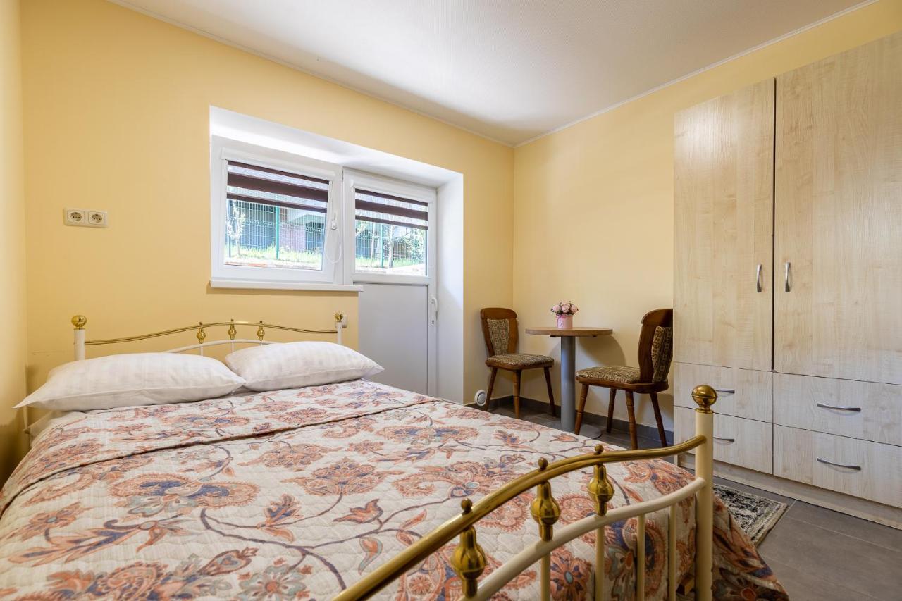 Zuvedru 48 Hotel Sventoji Bagian luar foto